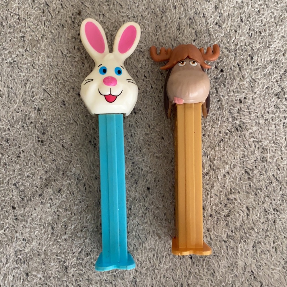 Pez candy dispensers set of 2